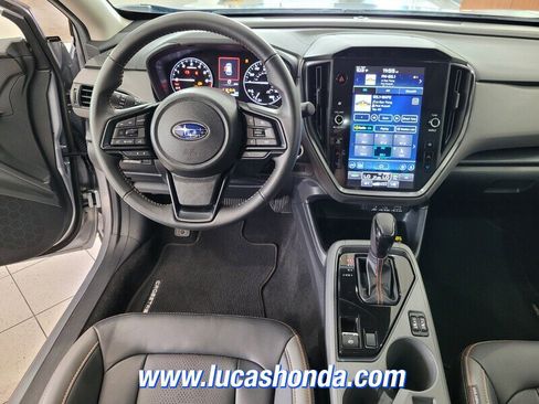 Used 2024 Subaru Crosstrek 2.5i Limited w/ Popular Package #3A image 9