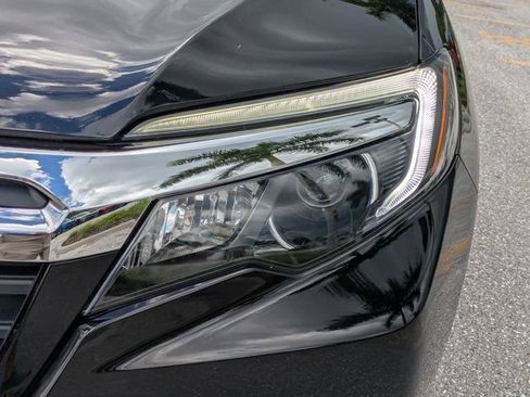 Used 2020 Honda Ridgeline RTL-E image 10