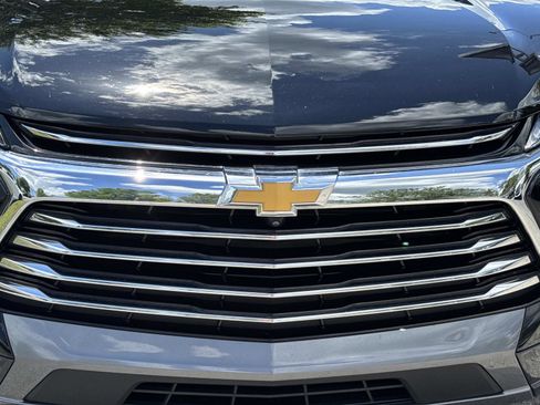 Used 2024 Chevrolet Blazer Premier w/ Driver Confidence II Package FWD image 8