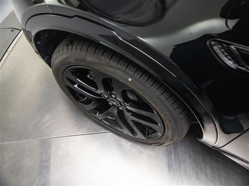 New 2026 Land Rover Discovery Sport Landmark AWD/4WD image 13