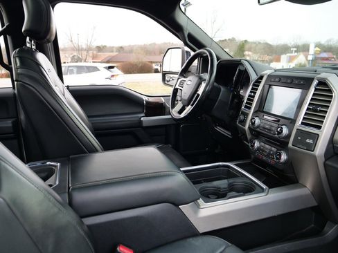 Used 2017 Ford F250 Platinum w/ Platinum Ultimate Package image 49