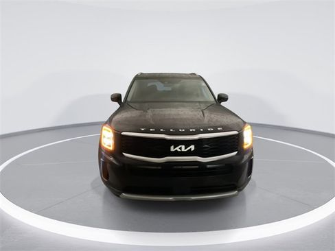 Used 2022 Kia Telluride EX w/ EX Premium Package image 7