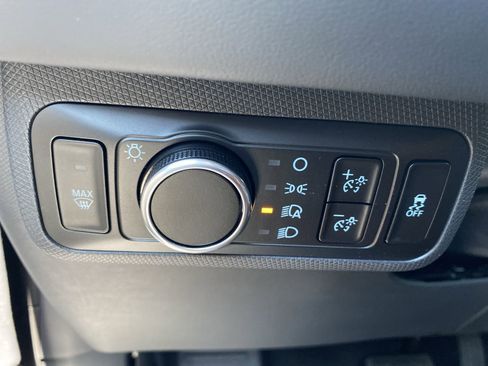 New 2026 Ford Mustang Mach-E Select image 28