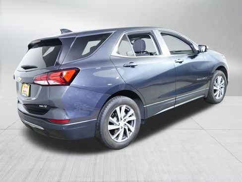 Used 2023 Chevrolet Equinox LT AWD/4WD image 7