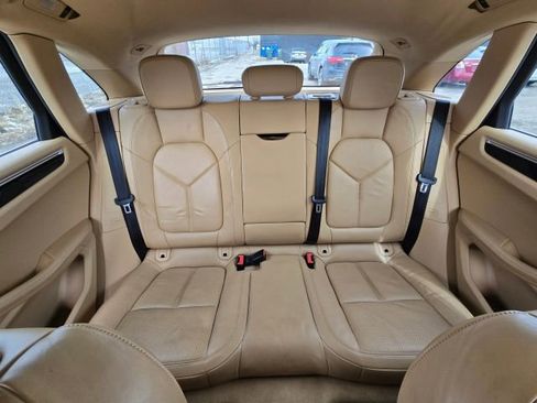 Used 2016 Porsche Macan S AWD/4WD image 18