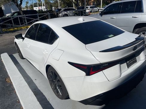 Used 2022 Lexus IS 350 F Sport image 6