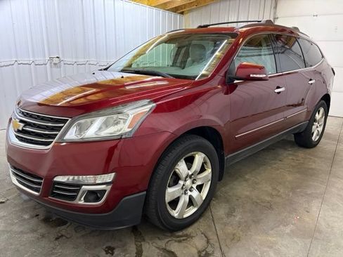 Used 2017 Chevrolet Traverse Premier AWD/4WD image 3