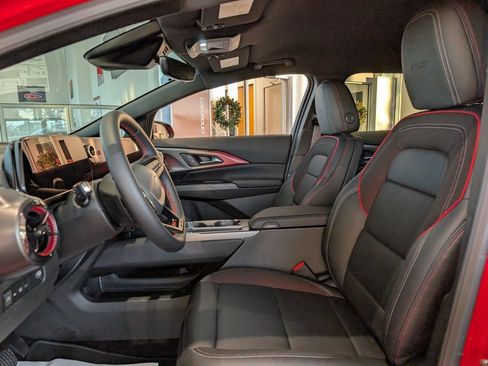 New 2026 Chevrolet Equinox EV RS image 11