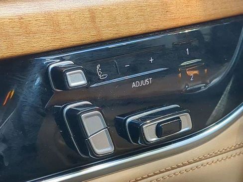 Certified 2024 Jeep Grand Wagoneer L Series III w/ Rear Seat Video Group 1 AWD/4WD image 24