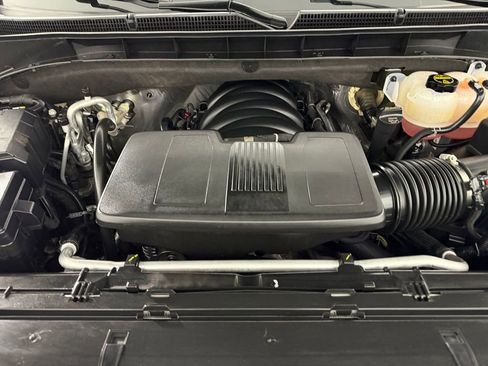 Used 2025 GMC Yukon XL Denali image 38