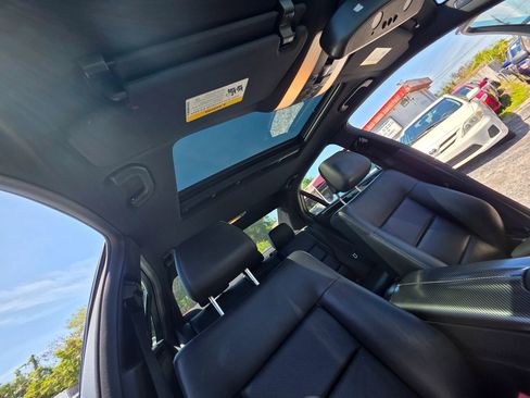 Used 2013 Mercedes-Benz E 350 4MATIC Sedan image 18