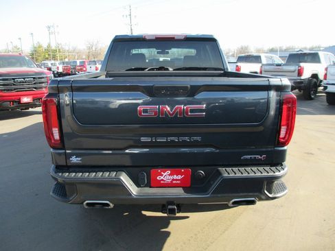 Used 2022 GMC Sierra 1500 AT4 image 6