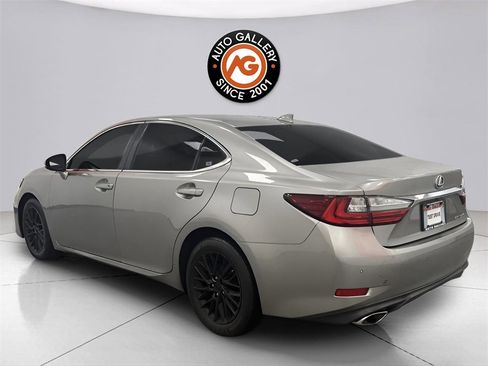 Used 2018 Lexus ES 350 image 5