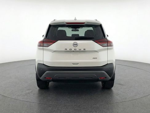 Used 2025 Nissan Rogue SV AWD/4WD image 7