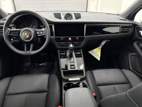 New 2025 Porsche Macan image 15