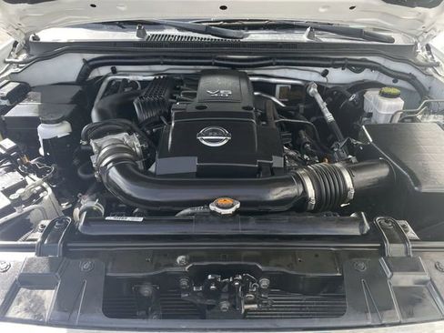 Used 2019 Nissan Frontier SV image 24