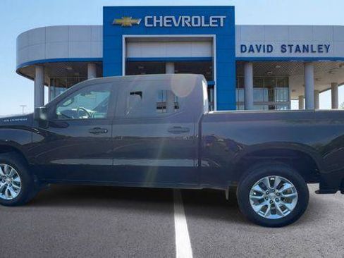 Used 2026 Chevrolet Silverado 1500 Custom RWD image 5