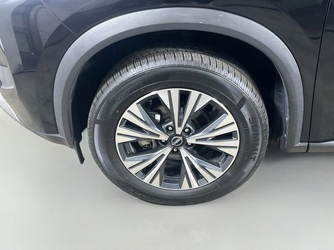 Used 2023 Nissan Rogue SV AWD/4WD image 8