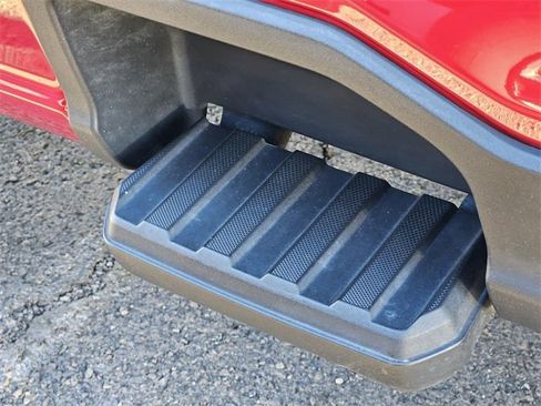 Used 2024 Ford F350 Lariat w/ Lariat Ultimate Package image 12