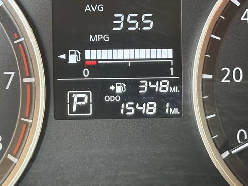 Used 2025 Nissan Versa S w/ Trunk Package FWD image 22