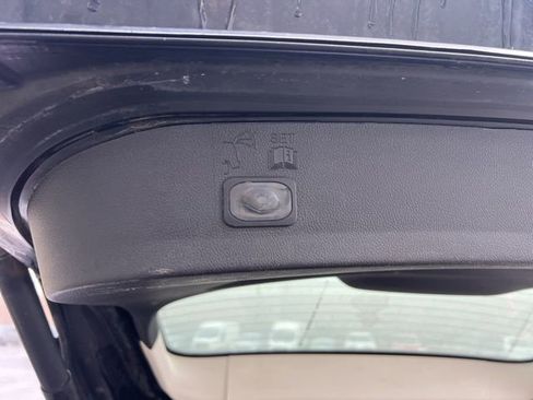 Used 2014 Ford Escape Titanium image 15