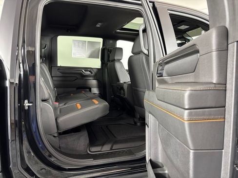 Certified 2024 GMC Sierra 2500 AT4 w/ AT4 Premium Plus Package AWD/4WD image 15