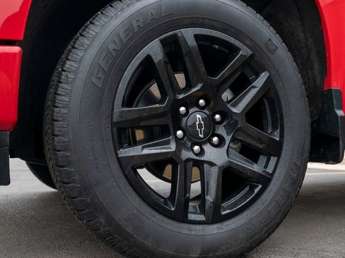 Certified 2023 Chevrolet Silverado 1500 Custom image 10