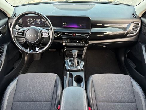 Used 2024 Kia Seltos S image 29