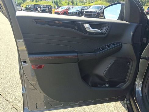 Used 2023 Ford Escape ST-Line w/ Tech Pack #1 FWD image 12