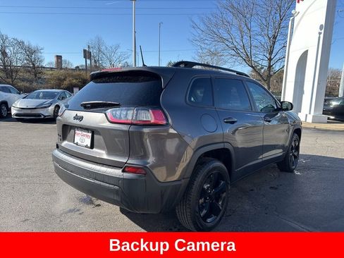 Used 2019 Jeep Cherokee Latitude Plus image 7