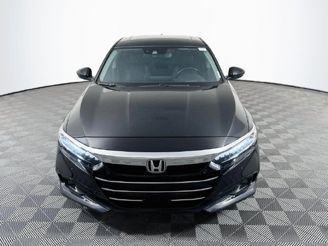 Used 2021 Honda Accord Touring image 2
