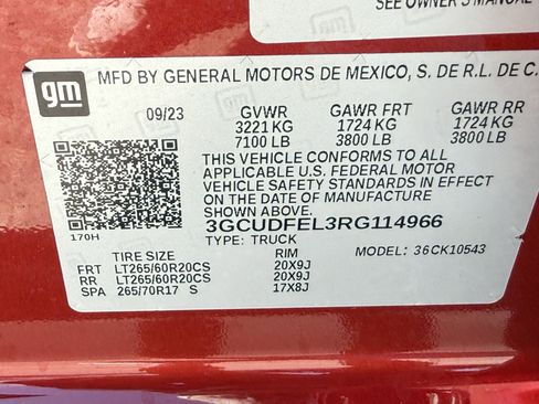 Used 2024 Chevrolet Silverado 1500 LT Trail Boss w/ LT Trail Boss Premium Package image 36