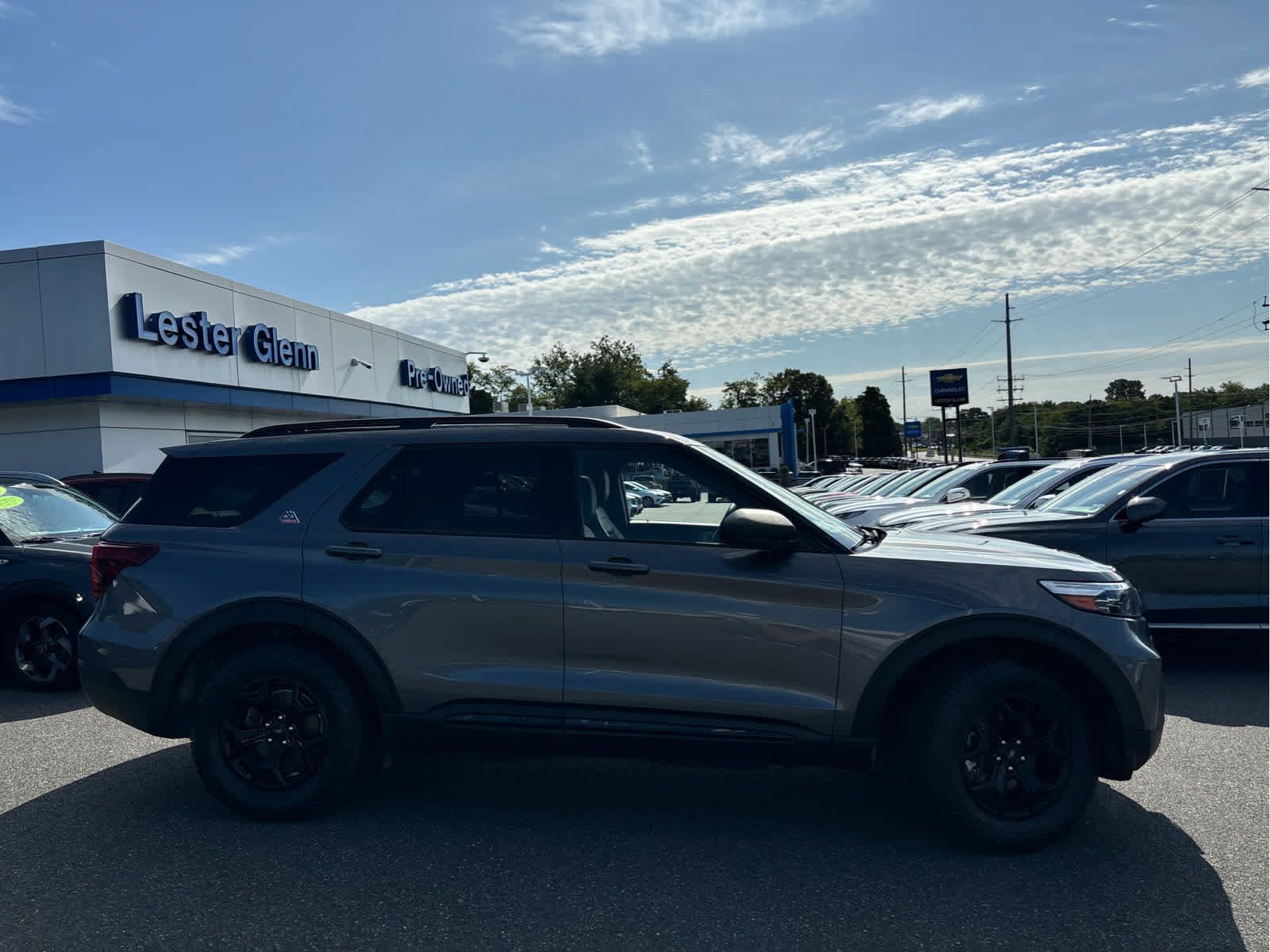 Used 2023 Ford Explorer Timberline AWD/4WD image 2