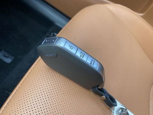 New 2026 Kia Sportage X-Line w/ X-Line Technology Package image 36