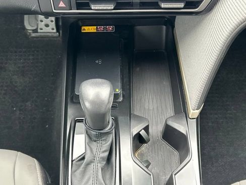 Used 2025 Toyota Camry SE w/ Multimedia Upgrade Package AWD/4WD image 60