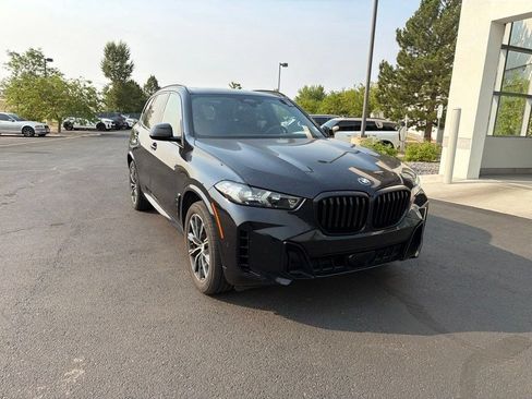 Used 2024 BMW X5 xDrive40i w/ M Sport Package AWD/4WD image 7