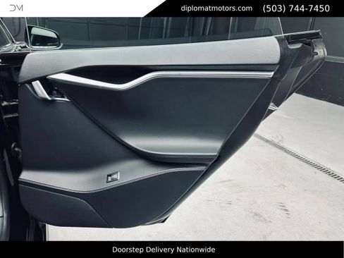 Used 2014 Tesla Model S RWD image 25