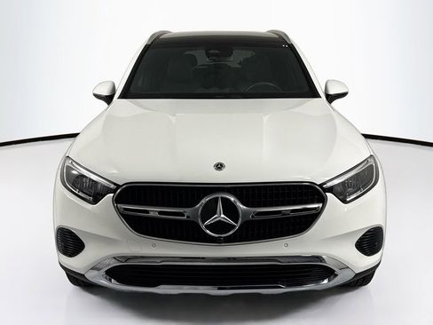Certified 2026 Mercedes-Benz GLC 300 image 2