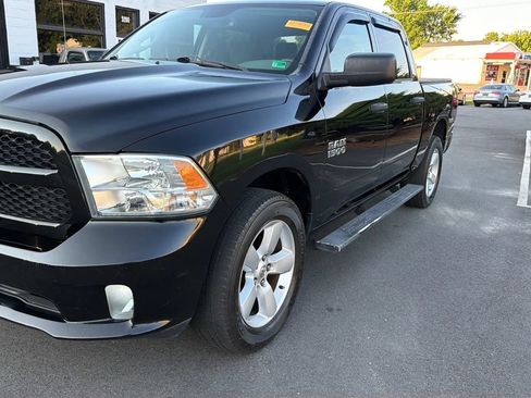 Used 2015 RAM 1500 Express AWD/4WD image 11