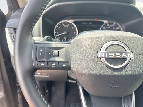 Used 2026 Nissan Rogue SV AWD/4WD image 23