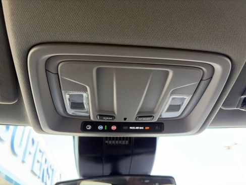 Used 2025 Chevrolet Silverado 1500 W/T w/ WT Value Package image 22