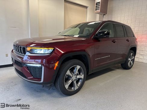 New 2026 Jeep Grand Cherokee Limited AWD/4WD image 1