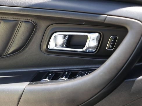 Used 2013 Ford Taurus Police Interceptor FWD image 39