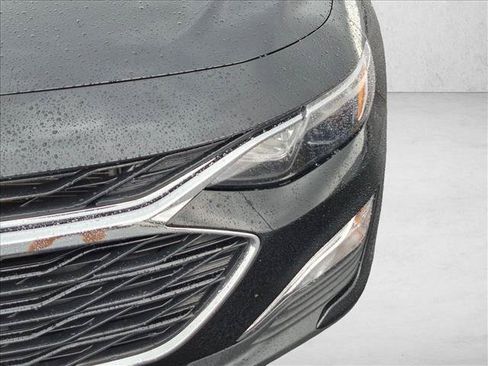 Used 2024 Chevrolet Malibu RS FWD image 9