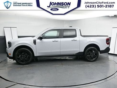 New 2026 Ford Maverick Lariat w/ Black Appearance Package AWD/4WD image 7