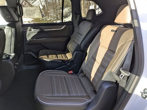 New 2026 GMC Acadia Denali Ultimate image 29