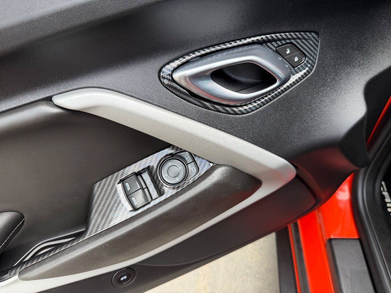 Used 2021 Chevrolet Camaro SS RWD image 18