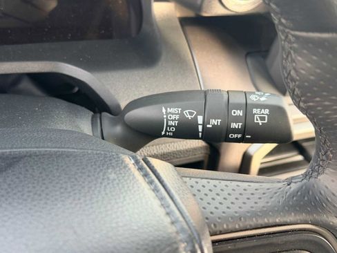 Used 2025 Toyota 4Runner SR5 image 25