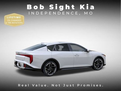 New 2025 Kia K4 GT-Line image 6