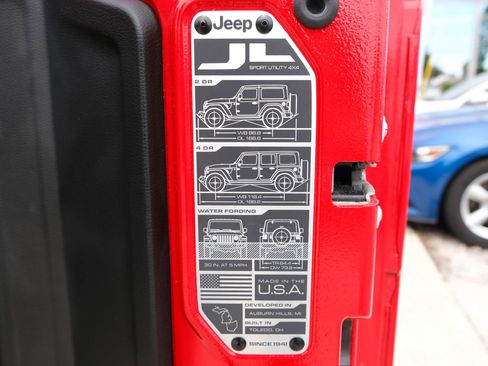 Used 2020 Jeep Wrangler Unlimited Sport image 19